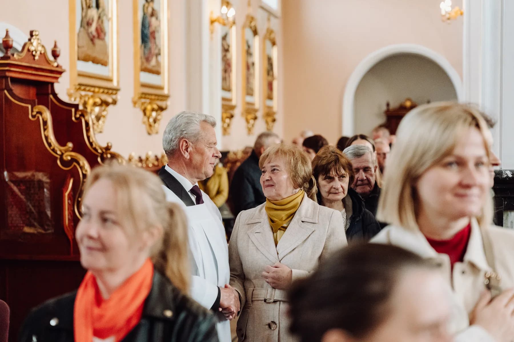 Kadr z Misji Świętych 17